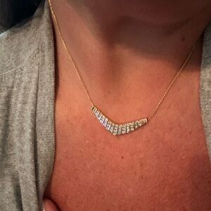 Elegant Diamond Gold Necklace